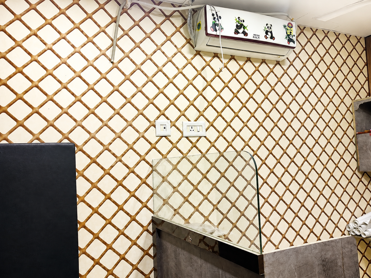 DSY Associates reception desk